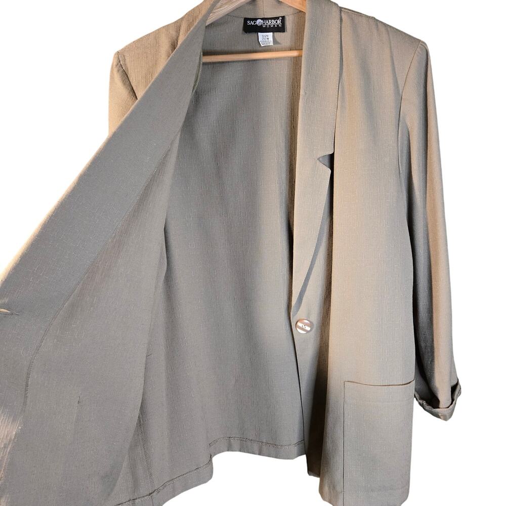 Sag Harbor 20W Premium Beige/Neutral Tailored Blazer [056] - Picture 4 of 11